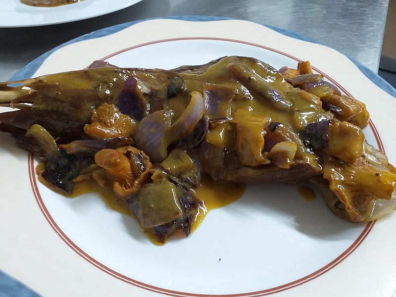 Receta de cordero zamorano con setas de primavera | Ver
