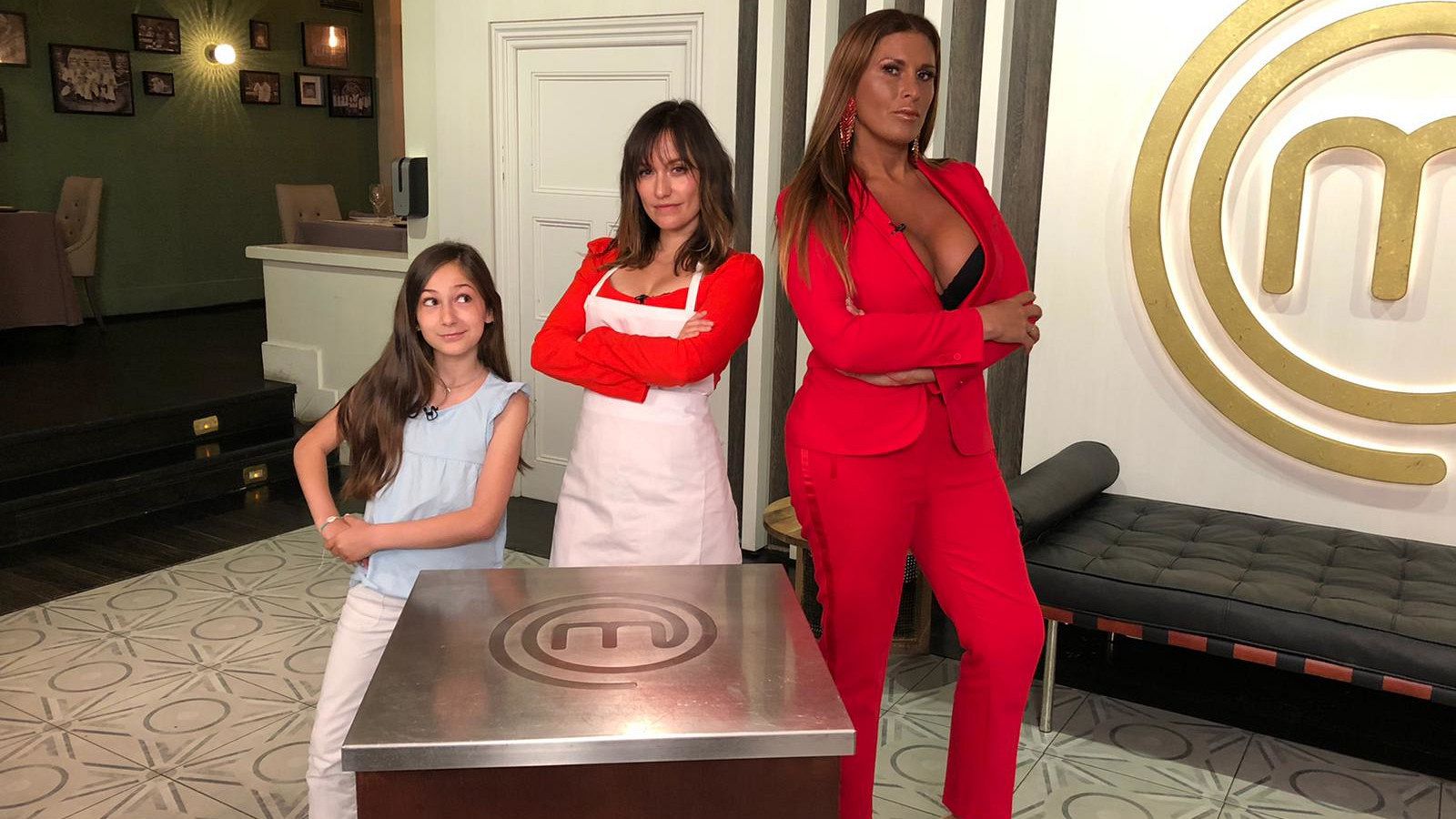 MasterChef 8 - Andy, Lara Sajen y Maria en el XTRA de RoEnLaRed | Ver