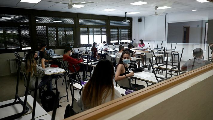 Telediario 1 - Los estudiantes que se enfrentan a la EvAU