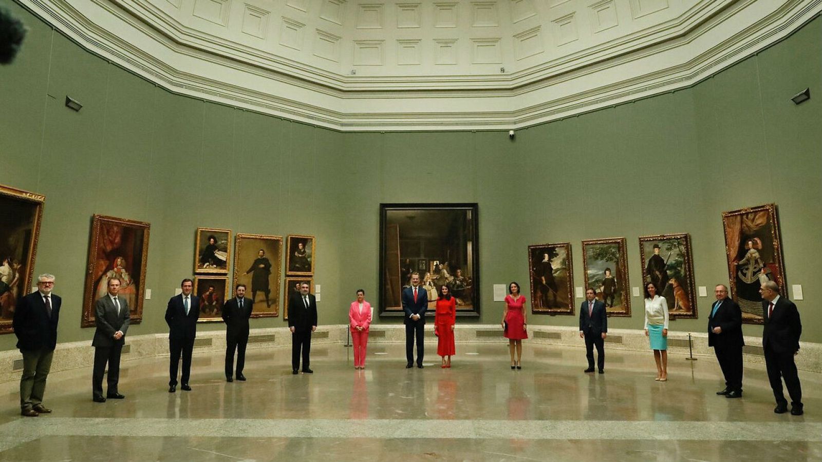 España presenta 'Spain for sure', una campaña que busca atraer el turismo extranjero - RTVE.es - Telediario 1 | Ver