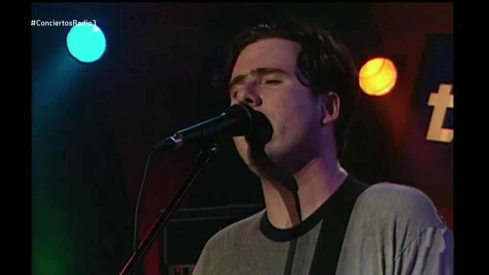 Los conciertos de Radio 3 - Jimmy Eat World (2002) - ver ahora