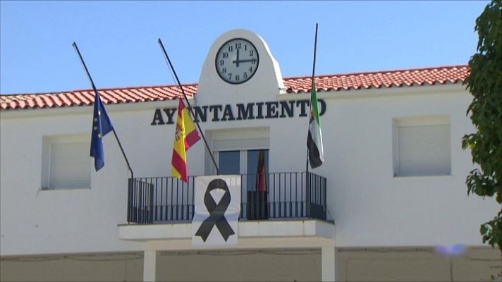 Telediario 1 - Luto en Don Benito por la muerte por ahogamiento de dos menores de edad