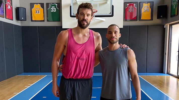 Telediario 1 - Marc Gasol se pone a tono durante el confinamiento