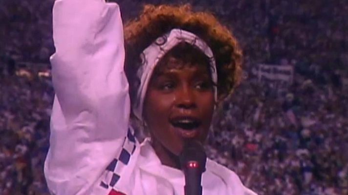 Documaster - Whitney Houston canta el himno americano en la Super Bowl
