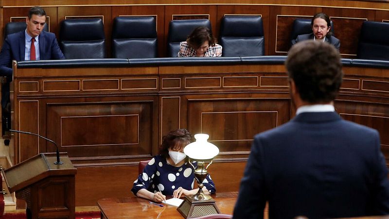 El Gobierno y PP a la espera de llegar a un pacto para la reconstrucción - RTVE.es - Telediario 1 | Ver