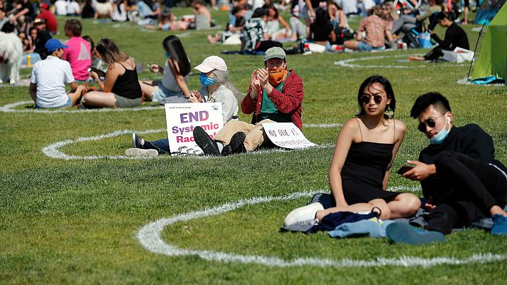 Telediario 1 - Estados de EE.UU. imponen cuarentenas a viajeros