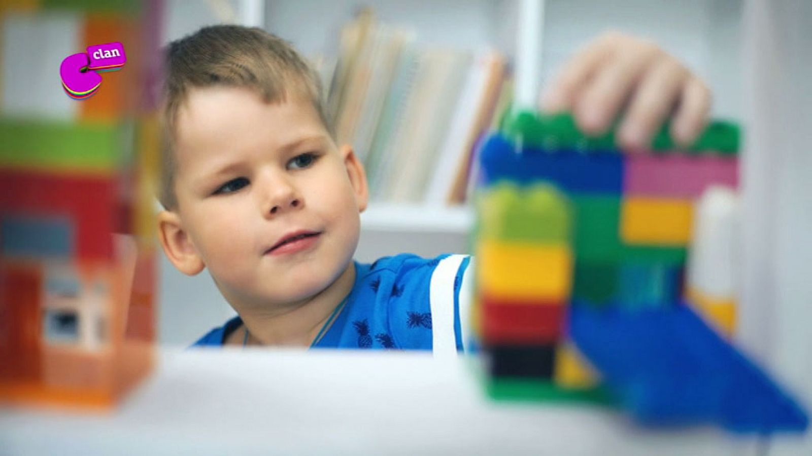 CAMPAÑA 'CIUDADES SOSTENIBLES' - Diseñando mi ciudad ideal - El mes de... | Ver