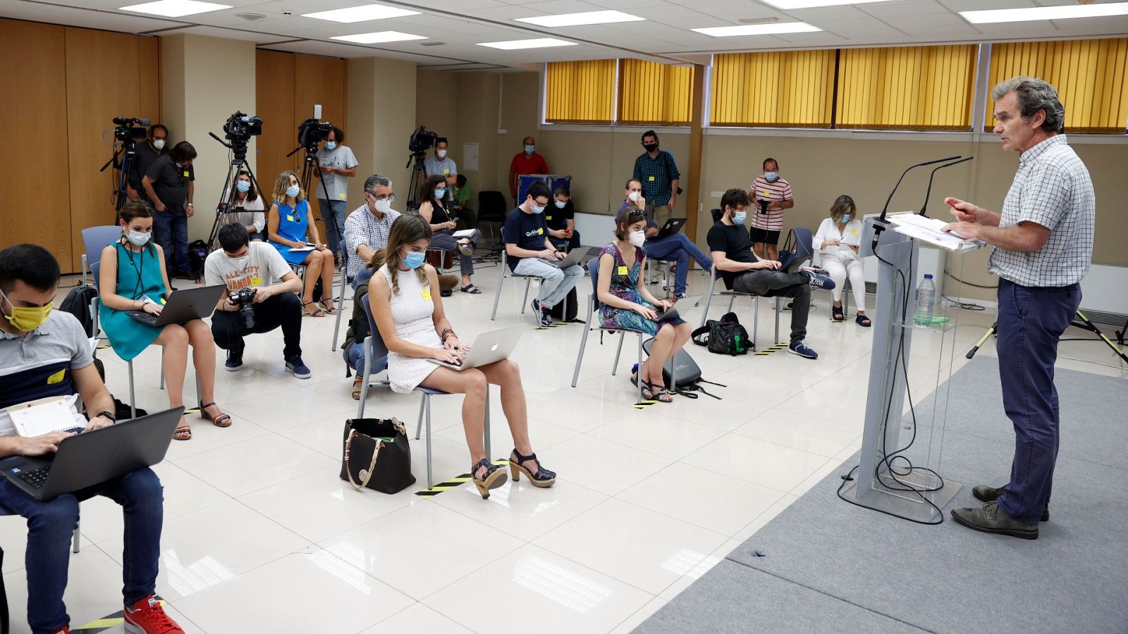 Especial informativo - Coronavirus. Comparecencia de Fernando Simón - 26/06/20 - ver ahora