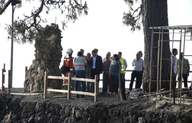  - Controlado un incendio en La Palma