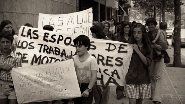 Universo UNED - Por mí y por todas mis compañeras*