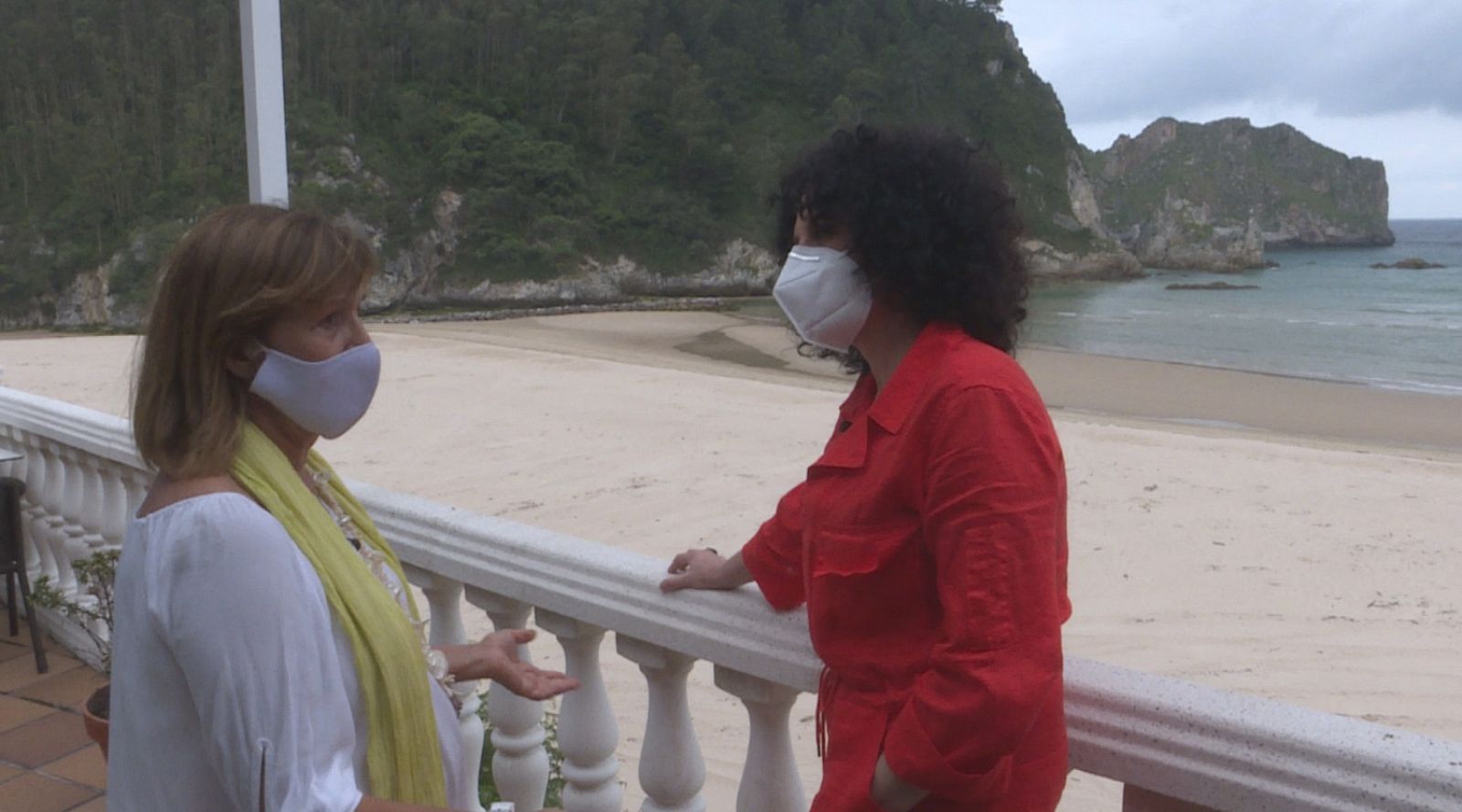 La Franca, una de las mejores playas de Europa - Comando Actualidad | Ver