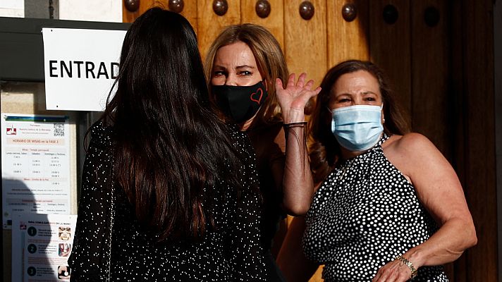 Gente y tendencias - Ana Obregón y Alessandro Lequio despiden a su hijo