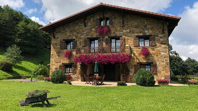 El turismo de interior sale beneficiado este verano