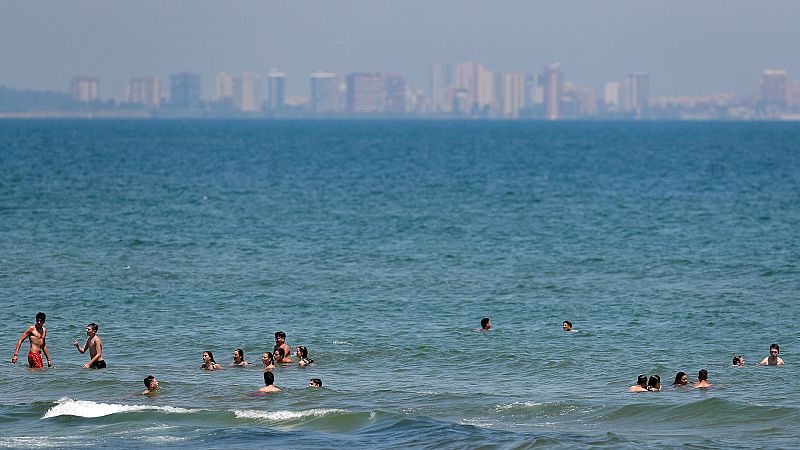 Temperaturas altas en áreas del valle del Ebro, interior sureste, Levante, Baleares y Gran Canaria - ver ahora