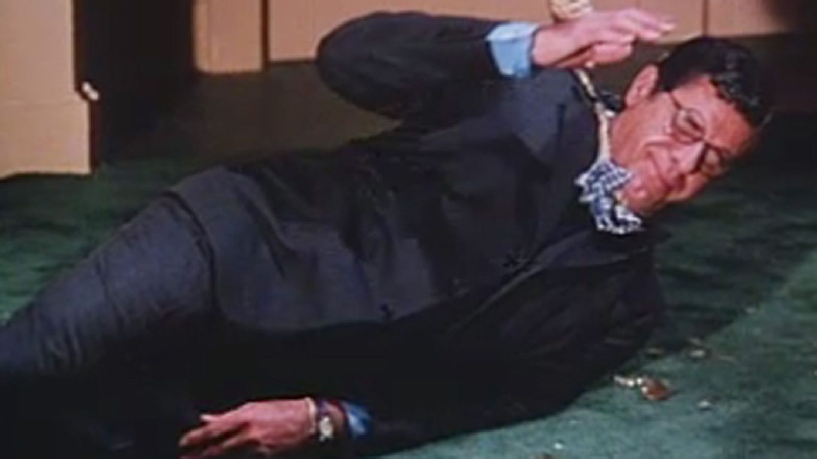 De película - Esos cómicos locos - De película | Ver