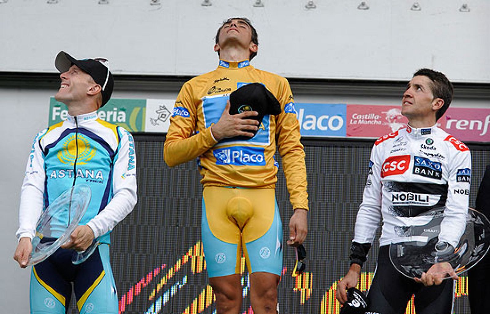 Contador y su triple corona - Vuelta ciclista a España | Ver