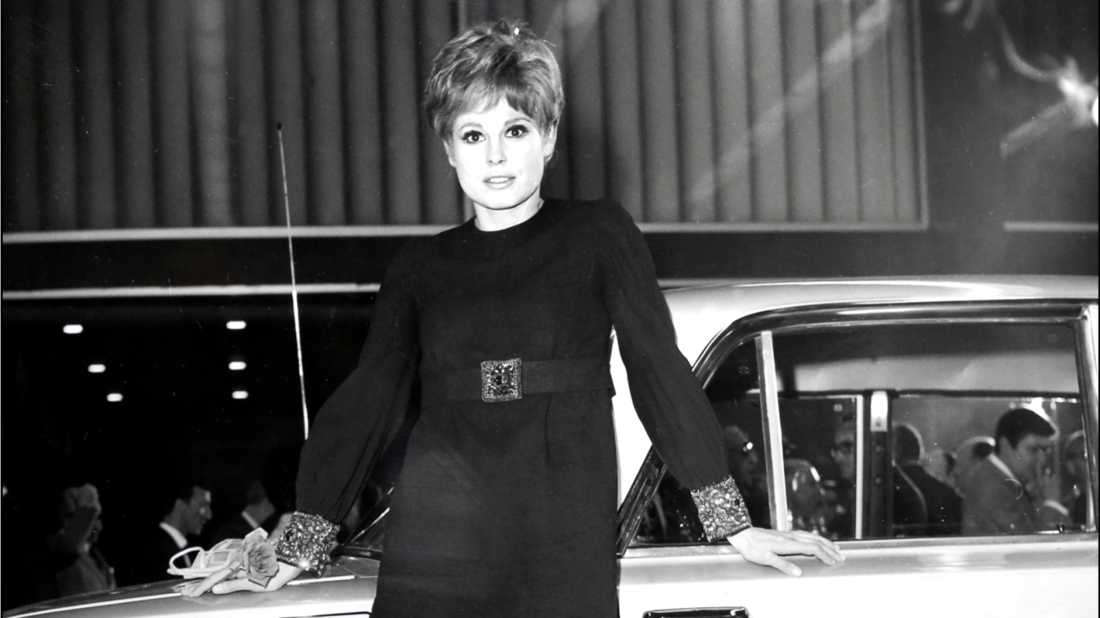 Laura Valenzuela, sus comienzos en televisión