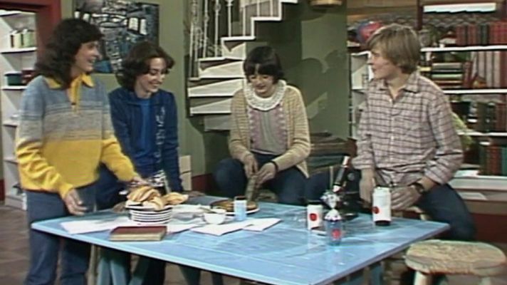 3, 2, 1 ... contacto - Orden y desorden