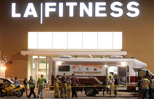  - Cinco muertos en un tiroteo en EEUU