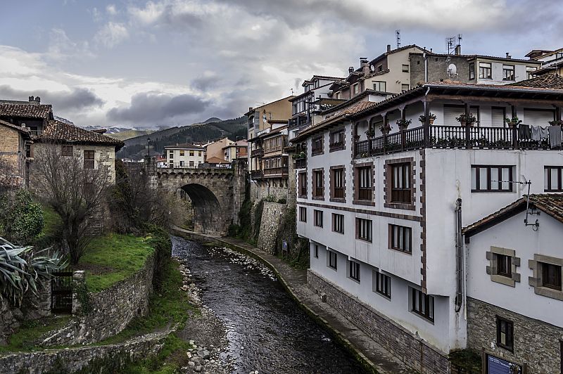 Potes (Cantabria) capital del turismo rural 2020 - España Directo | Ver