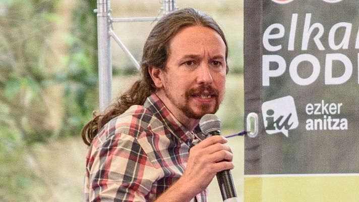 Telediario 1 - Iglesias insta a "no" ignorar el debate sobre "la utilidad de la monarquía" en España