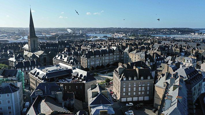 Telediario 1 - Francia sale del estado de emergencia