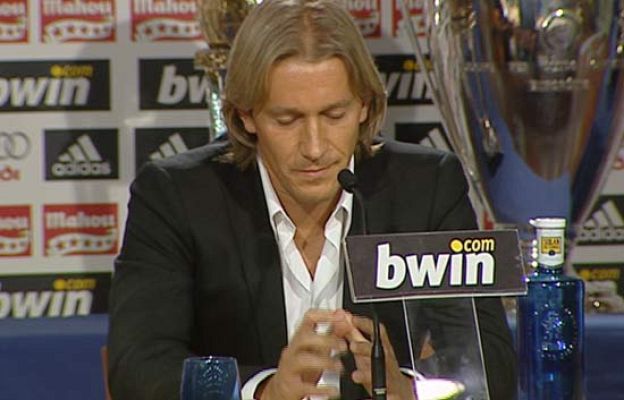  - Lágrimas de Míchel en su adiós