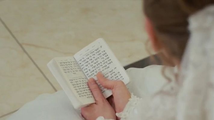 Telediario 1 - La historia real que inspiró 'Unorthodox'