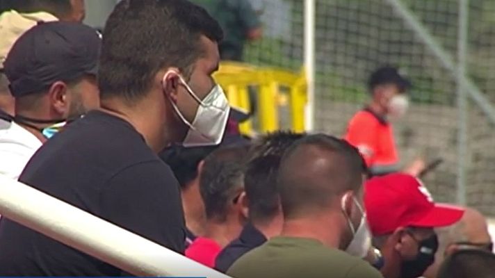 Telediario 1 - Fútbol con público en Canarias