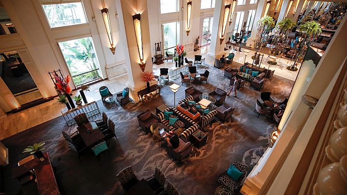 Telediario 1 - ¿Qué sucede si nos confinan en un hotel?