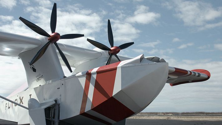 Telediario 1 - FLYOX, el dron más grande de España, inicia sus vuelos de prueba