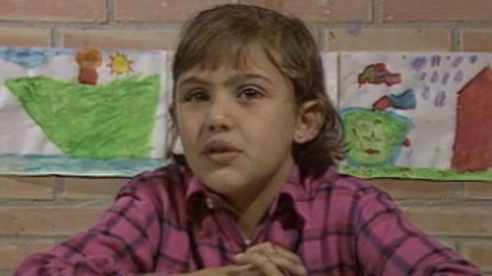 Juego de niños (Archivo) - Rosa María Mateo y Luis del Olmo