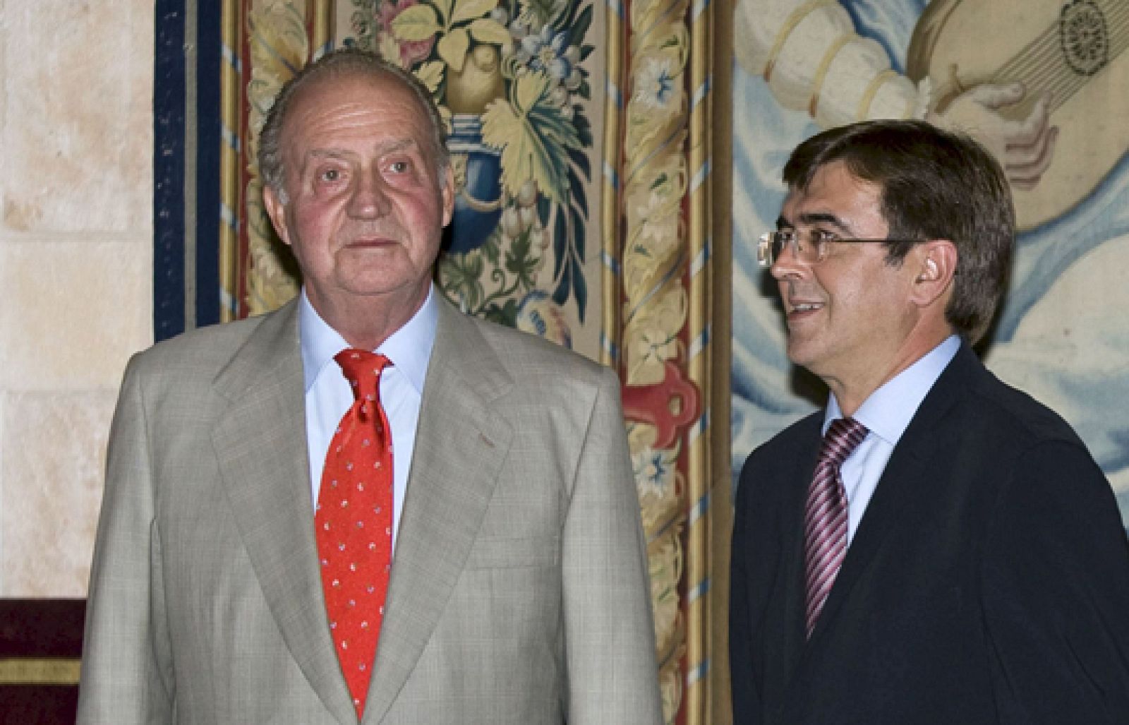 El Rey ha recibido en audiencia al presidente balear, al alcalde de Calviá y al presidente de los hoteleros mallorquines | Ver