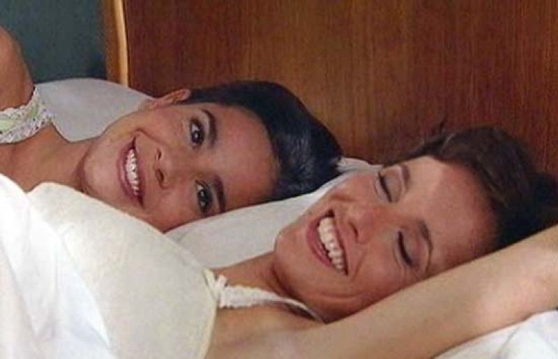 Ana y Teresa, escenas de cama