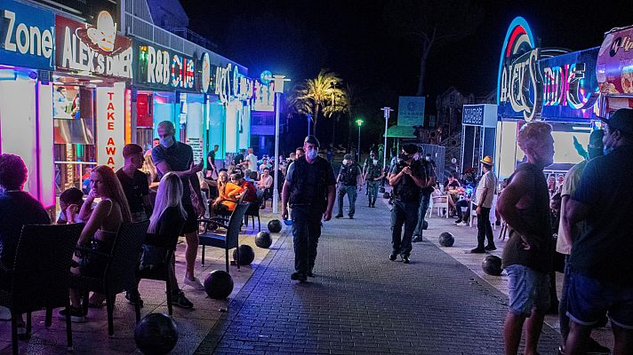 Telediario 1 - Los empresarios de la noche se quejan de que están pagando la irresponsabilidad de fiestas particulares y reuniones familiares