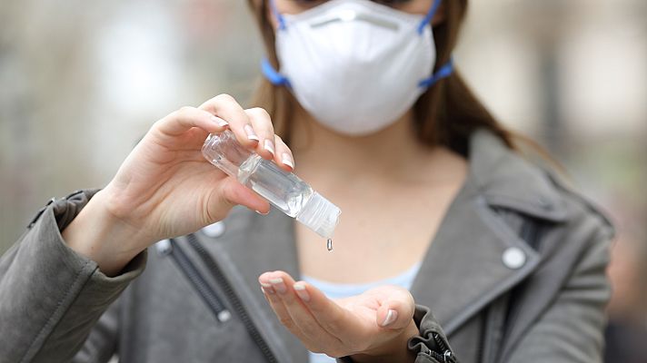 Telediario 1 - Después de varios meses de pandemia, ¿qué sabemos los españoles de la COVID-19?