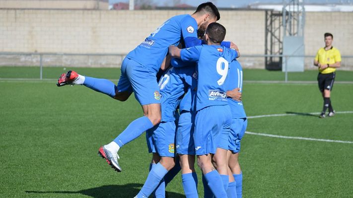 Telediario 1 - Doce nuevos positivos en el Fuenlabrada aumentan el brote del equipo de fútbol hasta los 28