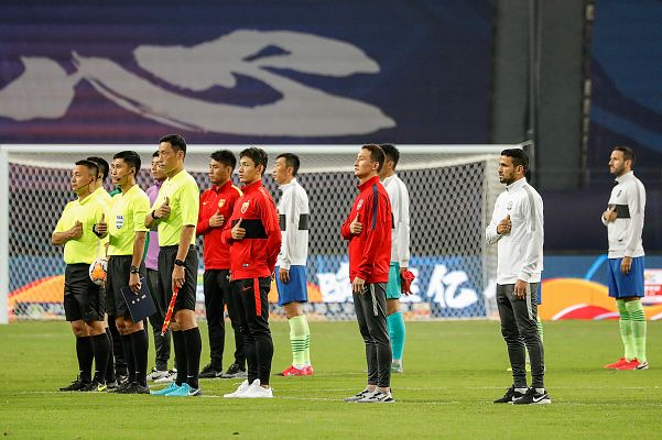 Telediario 1 - Vuelve el fútbol en China, el país donde se inició la pandemia de coronavirus