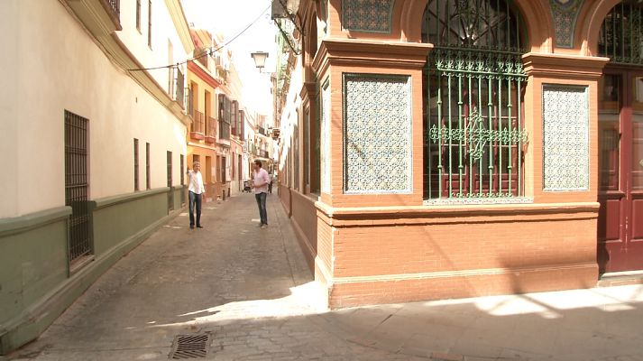 Aquí la Tierra - Paseo por Sevilla con el actor Antonio Dechent