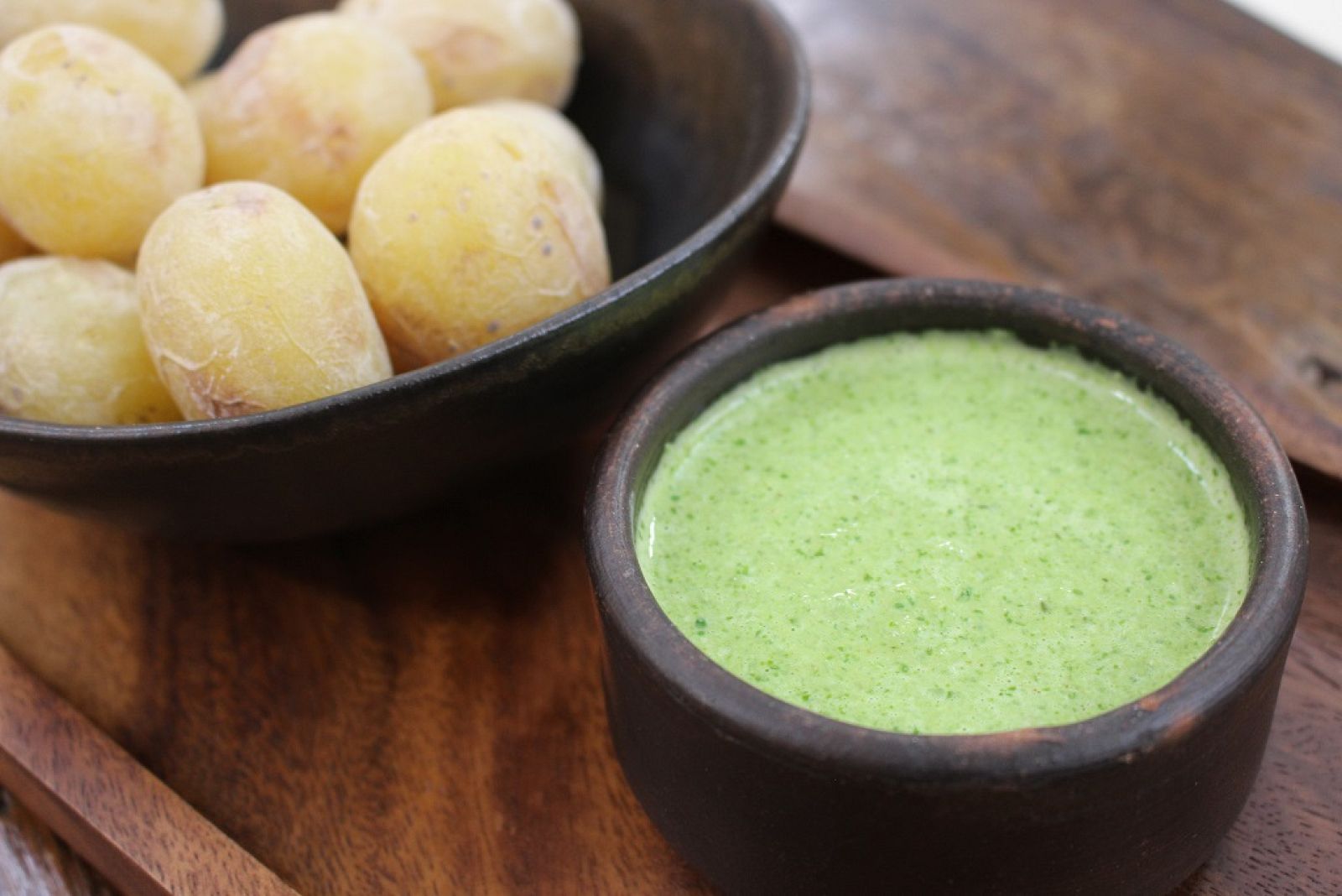 Papa arrugada con mojo verde y pimientos de Herbón (Padrón) | Ver