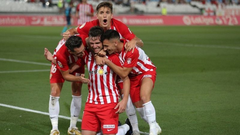 Zaragoza y Almería notifican dos casos positivos por coronavirus