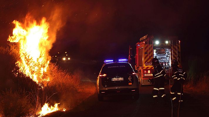 Informativo 24h - El fuego de Cualedro (Ourense) supera las 1.000 hectáreas y se convierte en el más grande del verano