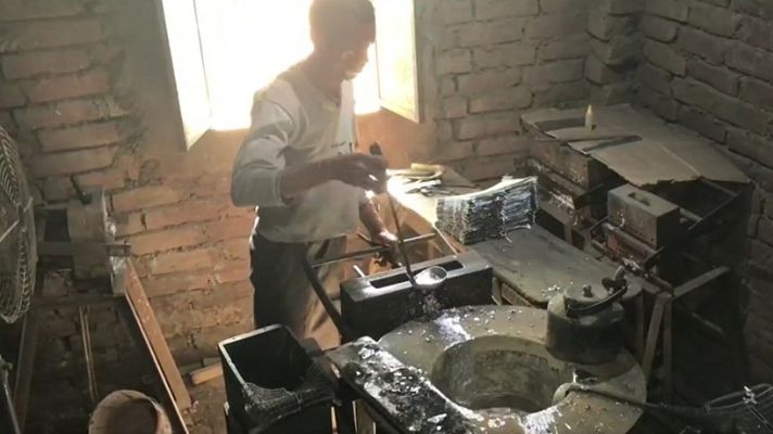 Telediario 1 - Uno de cada tres niños en el mundo sufren intoxicación por plomo