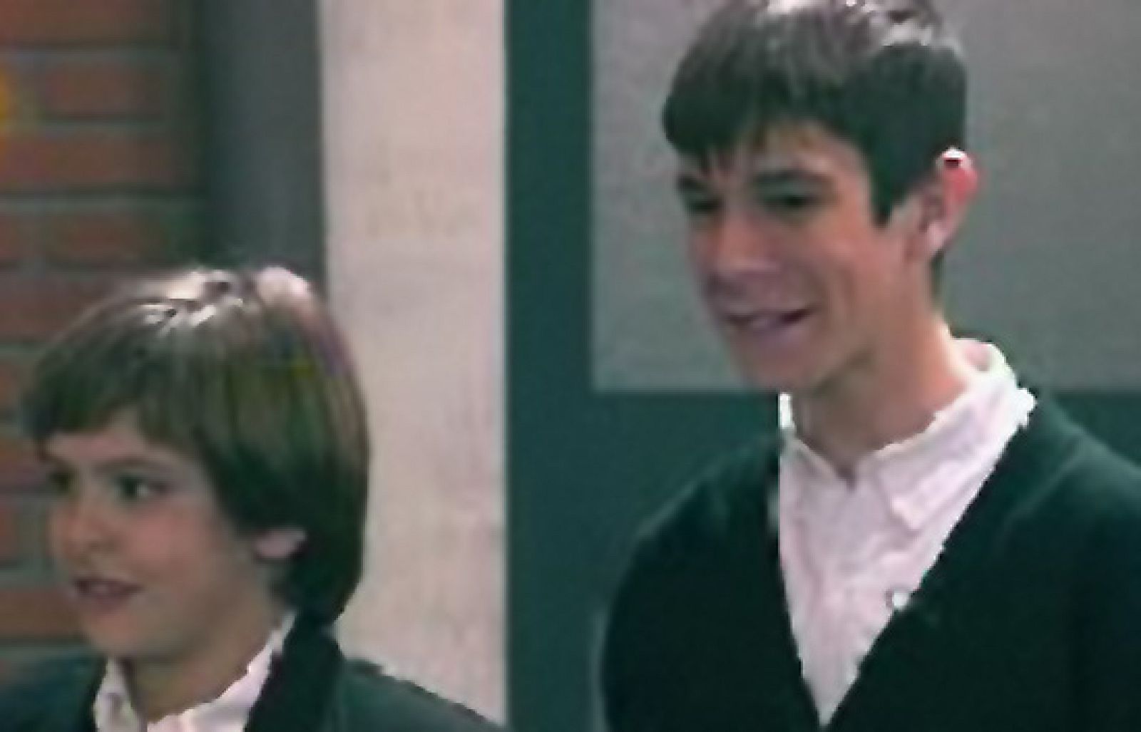 Cruz y Raya - ¿Cómo serán las cosas dentro de 30 años? - Humor en el Archivo de RTVE | Ver