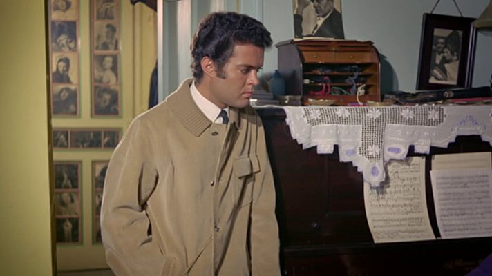 Cine de barrio - Vestida de novia (presentación)