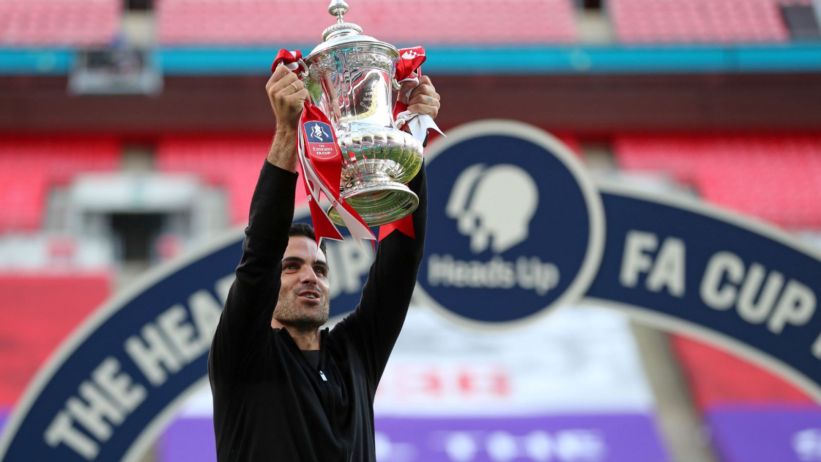 Vídeo | Arteta: "Aquí tenéis la primera, vamos a disfrutar hoy"