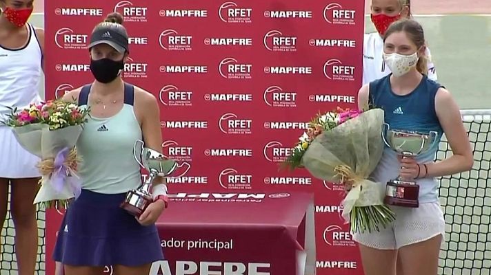 Tenis - Cristian Bucsa destroza a Marina Bassols (6-0 y 6-2)