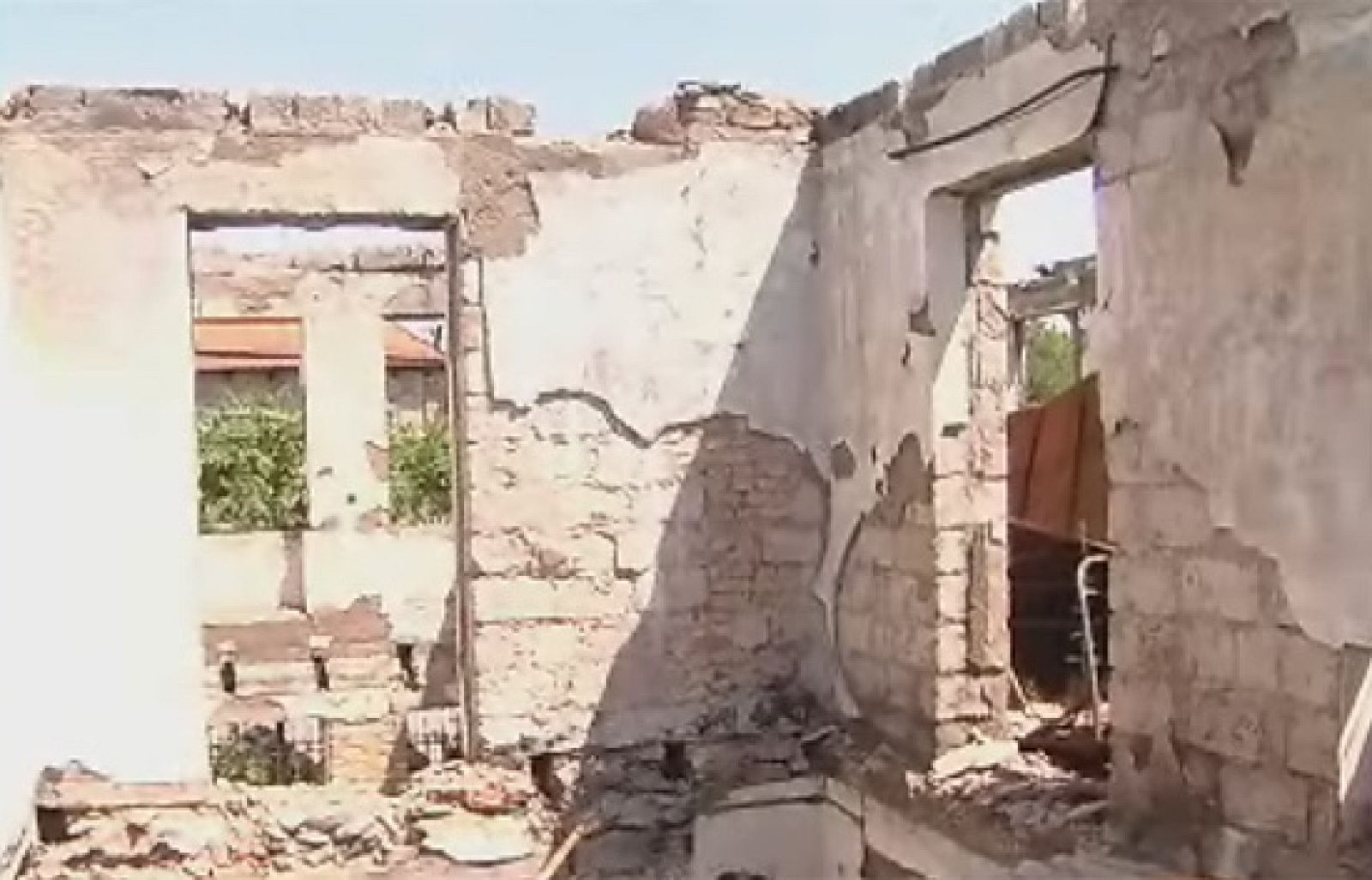 Los habitantes de Osetia del Sur esperan la reconstrucción de la zona un año después de la guerra.