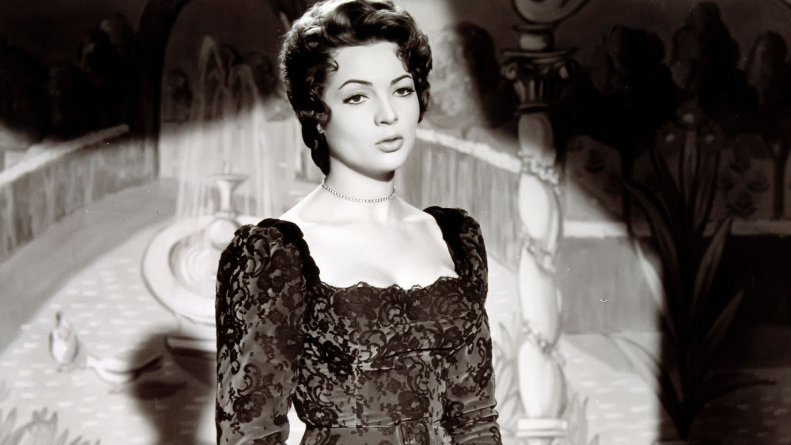 Sara Montiel "no cantaba bien, lo hacía a su manera"