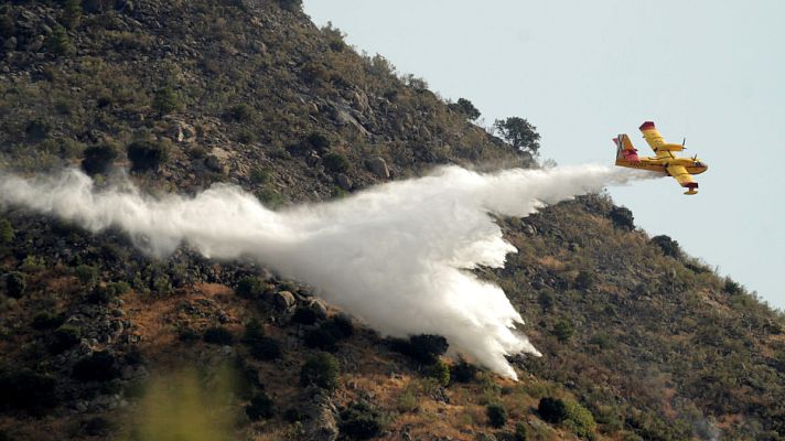 Telediario 1 - El incendio forestal de Robledo está casi estabilizado y se prevé que en "las próximas horas" esté controlado